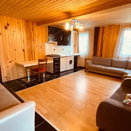 Kaya Apartment *