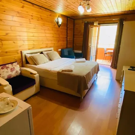 Kaya Apartment *