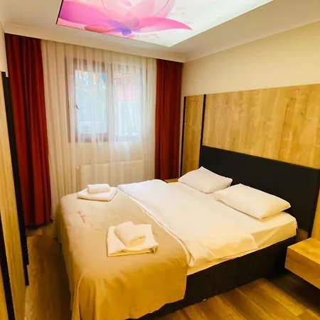Kaya Apartment